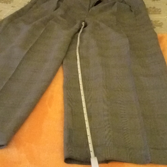 2 piece styled in ITALY Suit - Picture 7 of 10